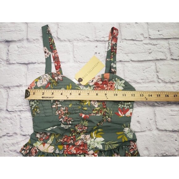 B•O•G• Collective Floral Top Size XSmall Sweet Heart Neck Line Wide Strap Cute - Picture 5 of 5
